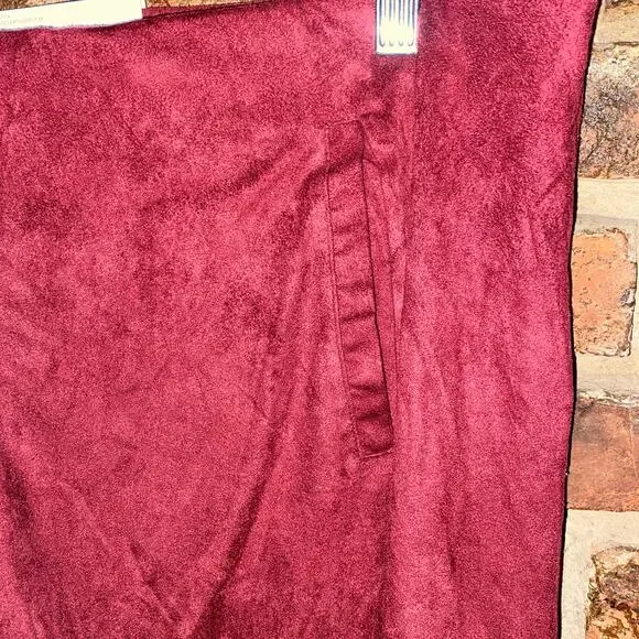 New NWT Serra Maroon Red Faux Suede Pull-On Mini Skirt Women's Size large - Picture 2 of 7